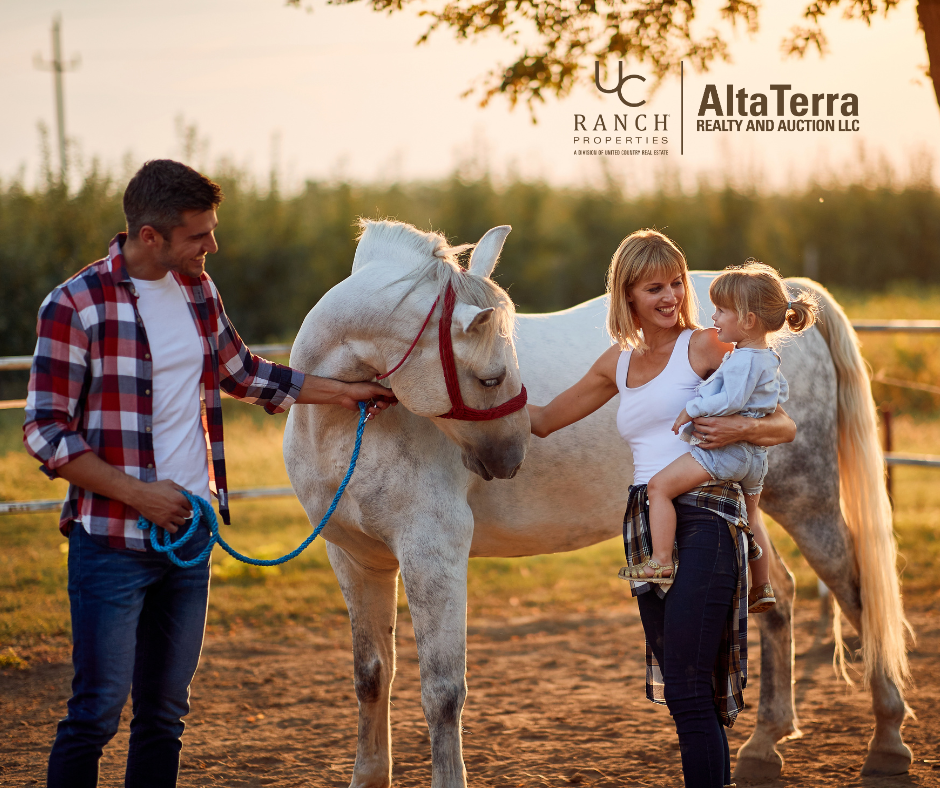 Luxury Rural Living in Paris, TX: Benefits of Owning a Ranch or Farm